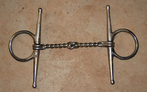 A single-jointed twisted mouthpiece